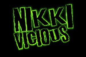 Nikki Vicious Official Site
: Hunky Ryan Bones Watches While Nikki Vicious Anal Rides Him