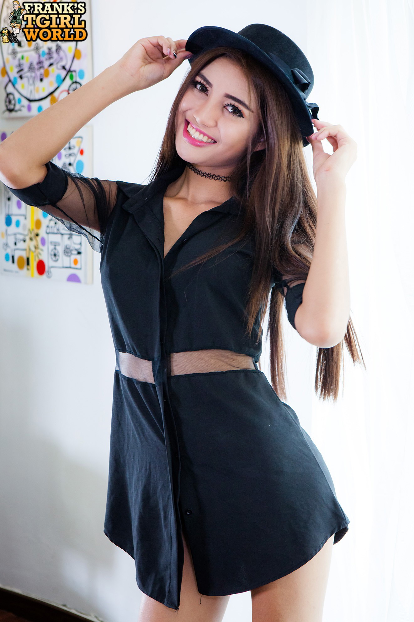 Ladyboy wai/wine